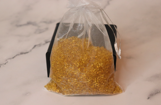 Cocoa Butter & Cashmere Sachet